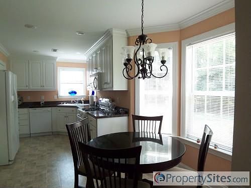 5th image of 2780 Barefoot Ln