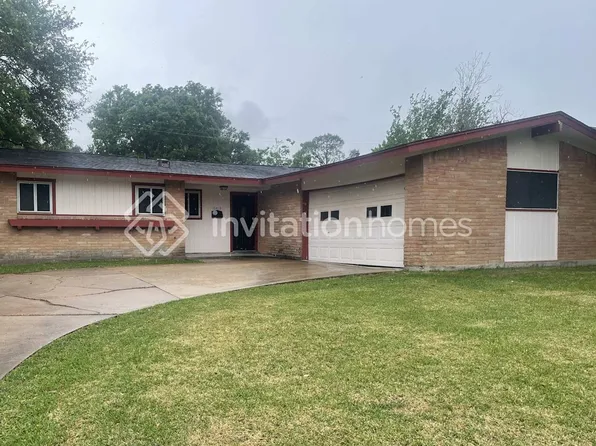 10418 Winding Trail Rd, La Porte, TX 77571