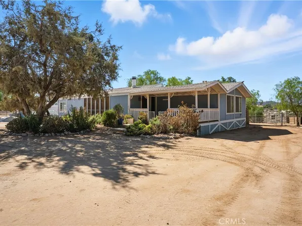 18880 Country Pine Rd, Perris, CA 92570