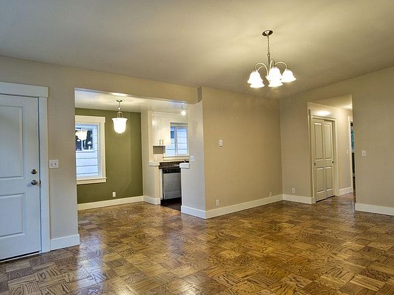 3rd image of 15540 27th Ave NE