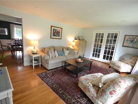 5th image of 2312 Plantation Dr