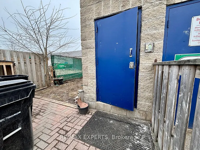 5 Ferndale Dr N #2 — Photo 24