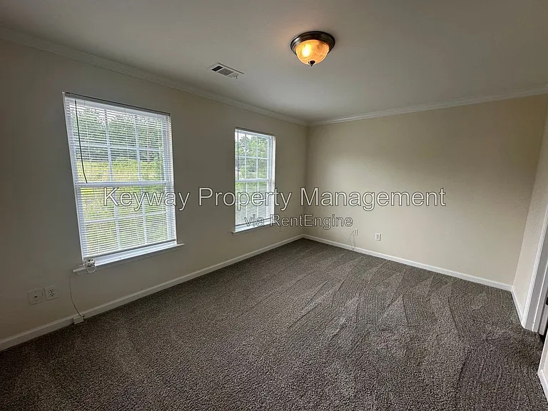 1002 Micah Trce — Photo 7