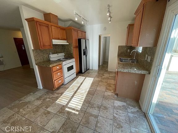 5th image of 6106 Cedar St