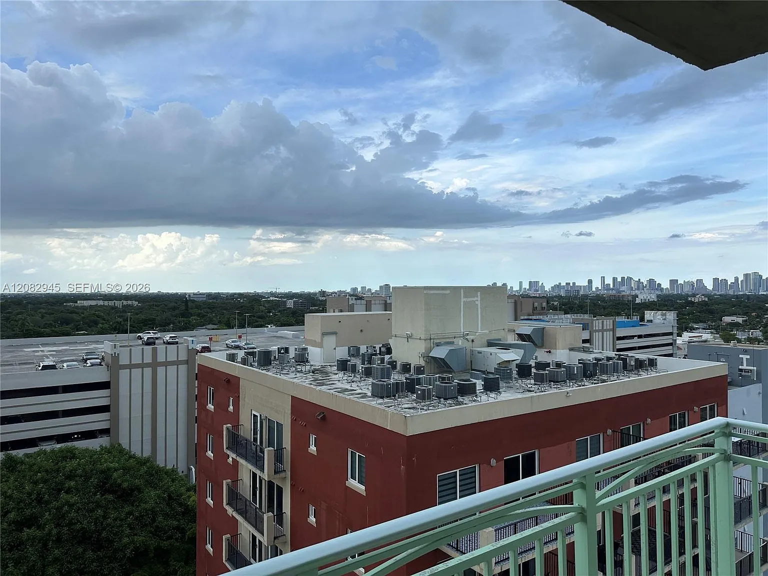 Coral Plaza Of Miami Cond — Photo 2