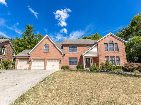 6028 Eaglet Dr, West Chester, OH 45069