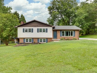 211 Hillandale Rd, Liberty, SC, 29657