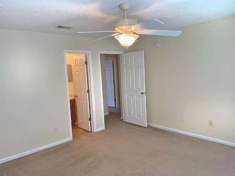 374 Scrub Jay Dr — Photo 18