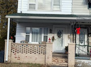 11 York Farm Rd, Pottsville, PA 17901