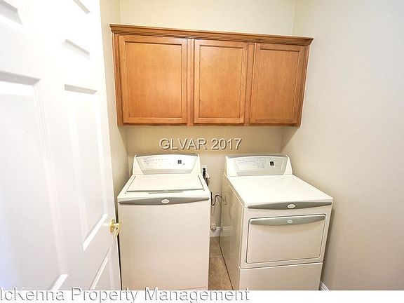5th image of 1018 Pecos River Ave