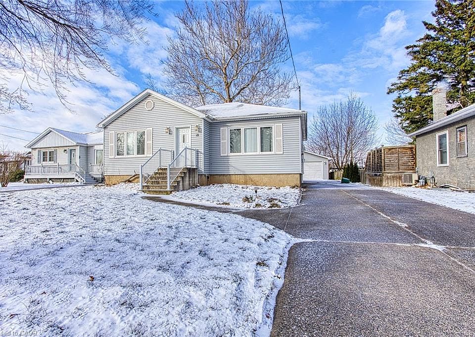 1st image of 18 Bonavem Dr