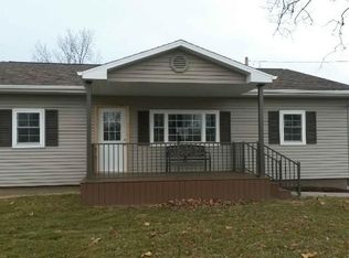 21618 E Us Highway 24, Lewistown, IL 61542