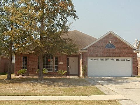 1st image of 19507 Pine Cluster Ln