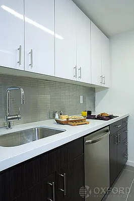 Rented by Oxford Property Group | media 8