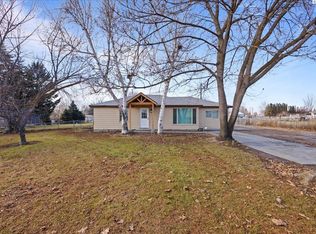 23206 S Finley Rd, Kennewick, WA 99337