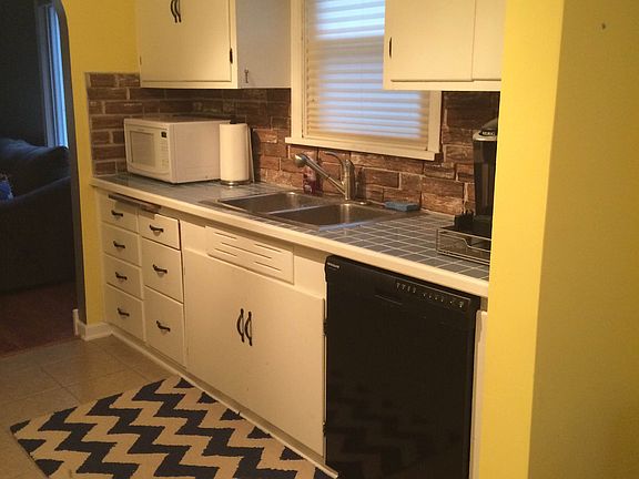 3rd image of 7341 Cadle Ave