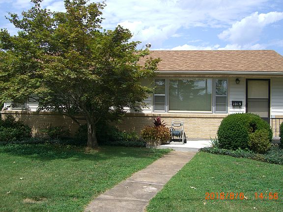3rd image of 1019 Winston Dr