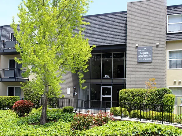 Skycrest Apartments, 754 Glenview Dr #4-102, San Bruno, CA 94066