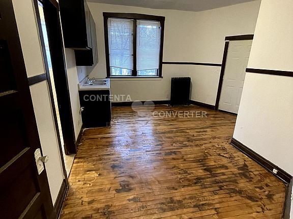 4th image of 8427 S Baker Ave #5