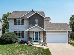 803 Cleveland Ave SE, Bondurant, IA 50035