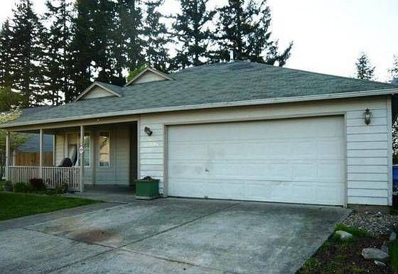 2nd image of 15804 NE 48th Cir