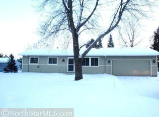 1642 Garden Ln, White Bear Township, MN 55110