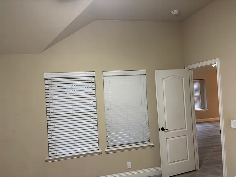 1116 Haskell Dr — Photo 11