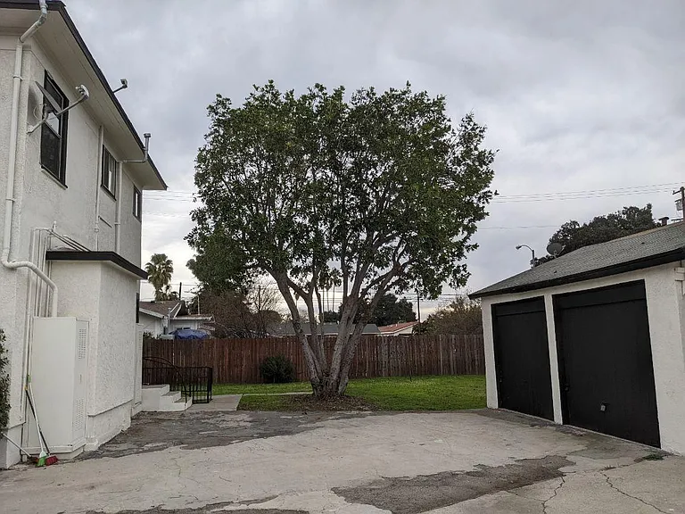 780 E 9th St #780 — Photo 12