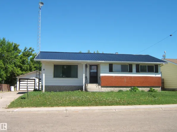 4612 54th Ave, Two Hills, AB T0B 4K0