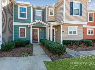 447 Hunters Dance Rd #27, Fort Mill, SC 29708