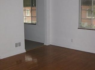 2110 Far Hills Ave APT 4, Oakwood, OH 45419