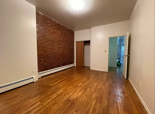 Rented by Best Apartments North Inc | media 17