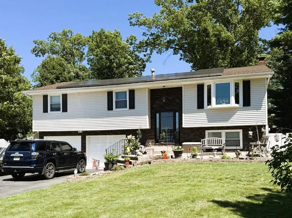 1629 Dolly Dr, Vineland, NJ 08361