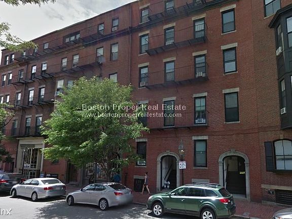 92 Charles St. Boston - Beacon Hill Building Photo 4