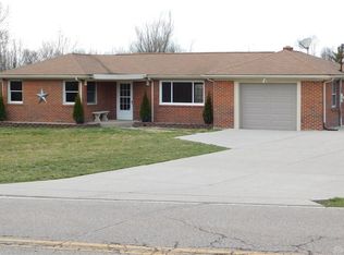 5709 Dearth Rd, Springboro, OH 45066