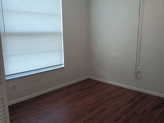 3rd image of 1810 69th St W