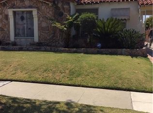 8215 S 3rd Ave, Inglewood, CA 90305