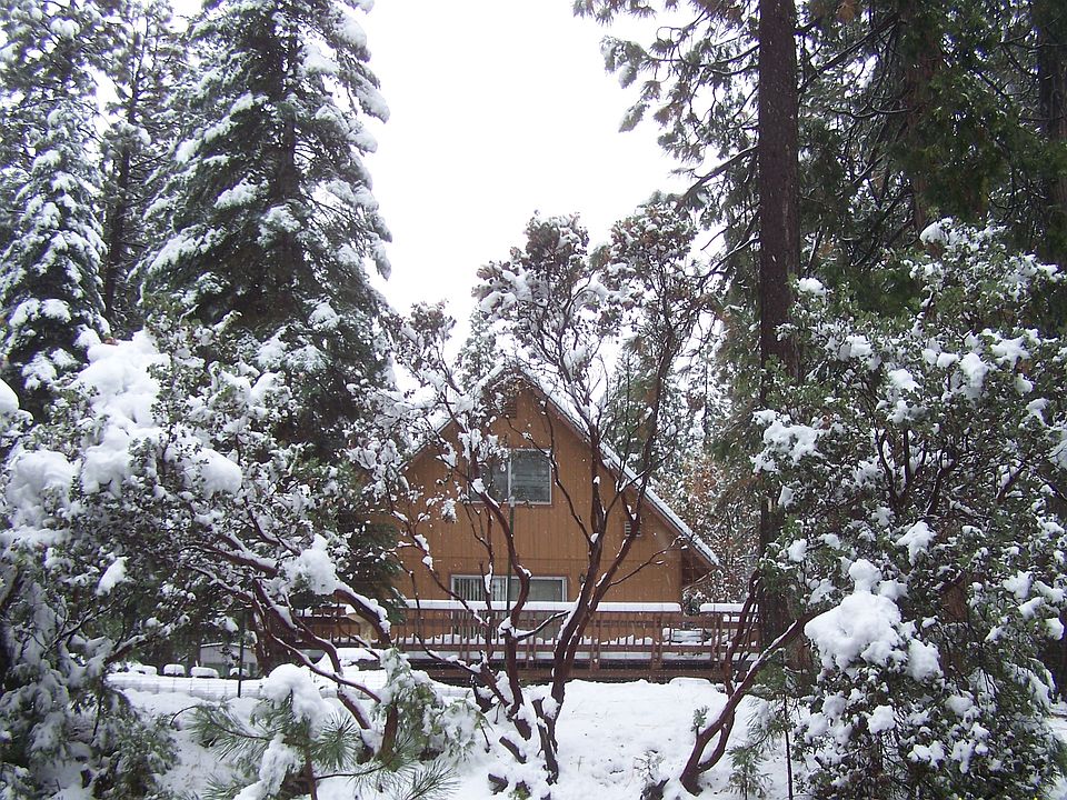 1st image of 25952 Sugar Pine Dr