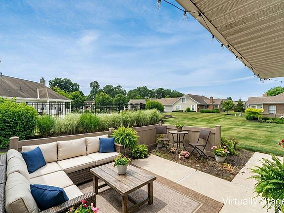 3rd image of 790 Windward Ln #26