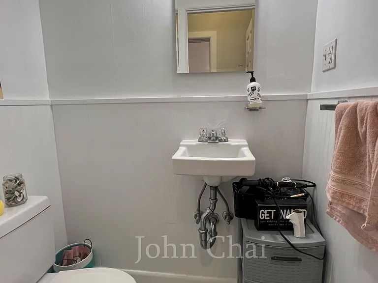 1950 Beacon St #3 — Photo 32