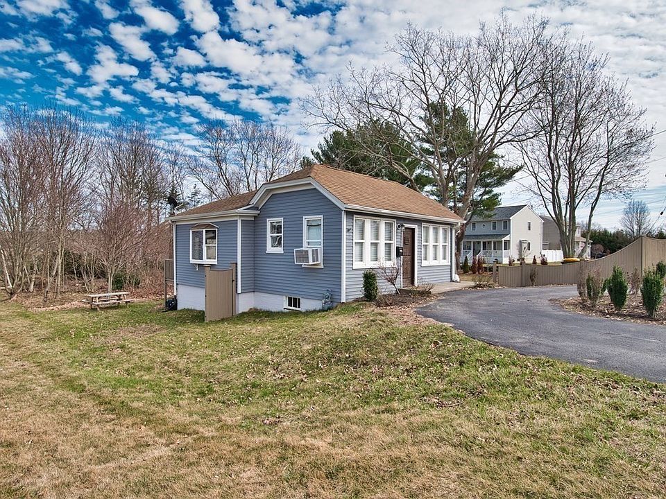 1902 County St, Somerset, MA 02726 Zillow