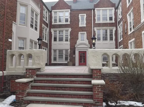 15610 Van Aken Blvd APT 2, Shaker Heights, OH 44120