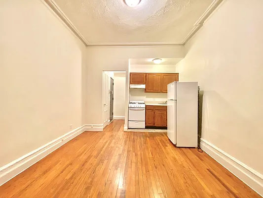 Rented by Living New York | media 3