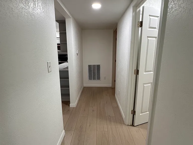 8400 Seminole Blvd #2 — Photo 13