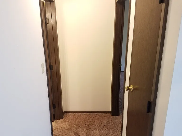 Kimberly Club Apartments — Photo 80