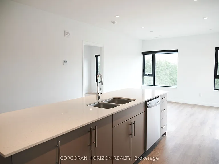 525 New Dundee Rd #701 — Photo 2