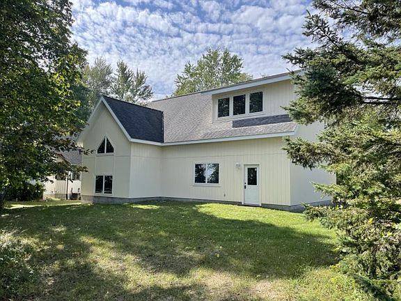 4th image of 2429 Lakeside Dr
