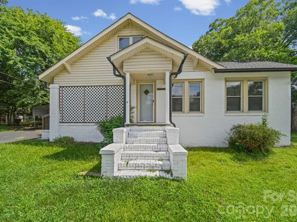 834 Murphy St, Kannapolis, NC 28081