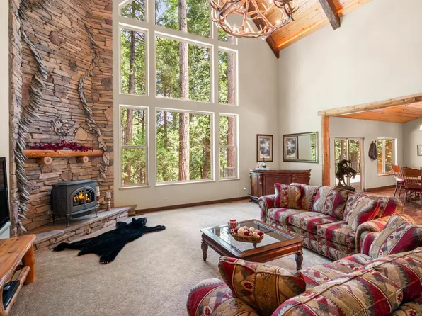 2904 Ute Pl, Arnold, CA 95223