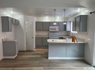 2099 E Middleton Dr APT 10, Saint George, UT 84770